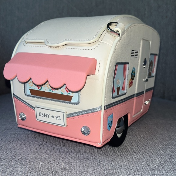 ♠️kate spade Day Tripper Camper Van Crossbody Bag, Pink NWT - Picture 10 of 16